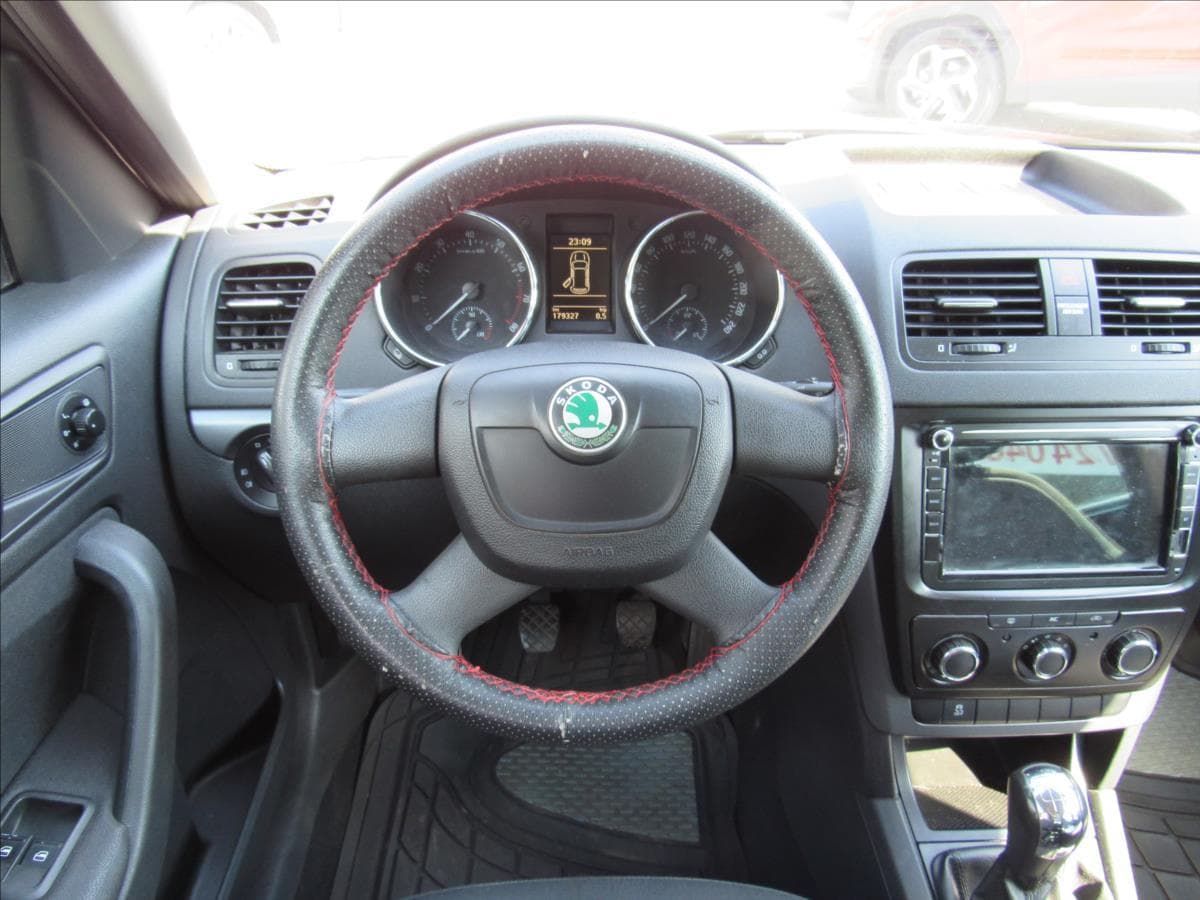 2010 Škoda YETI - 12