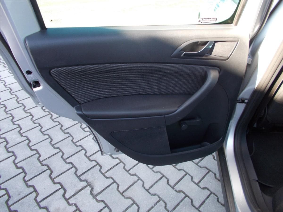 2012 Škoda Yeti - 17