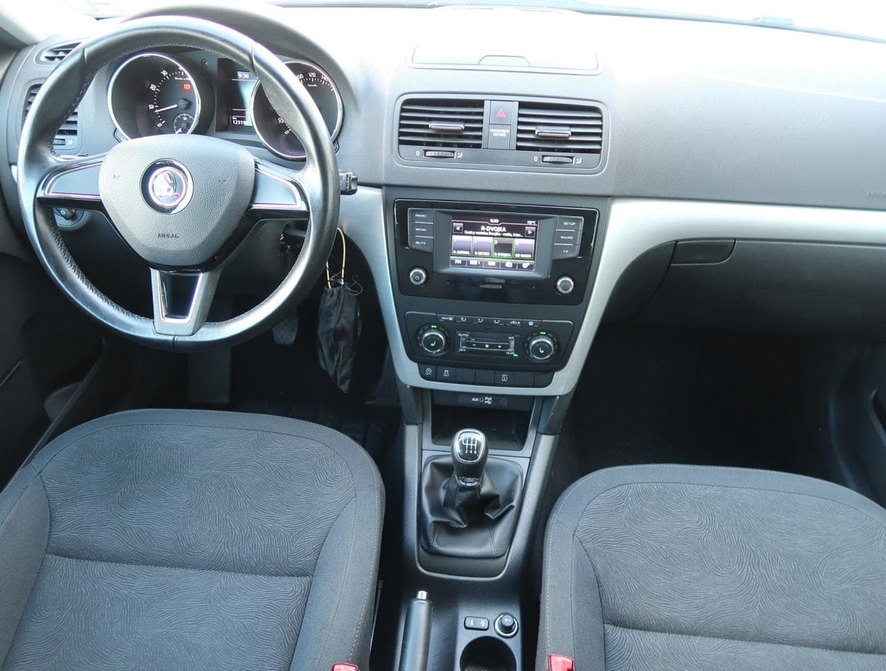 2015 Škoda YETI - 10