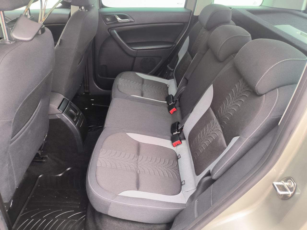 2014 Škoda YETI - 10