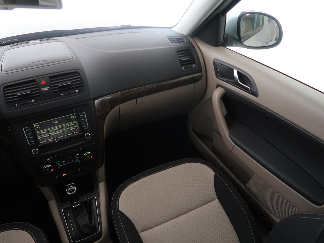 2014 Škoda Yeti - 11