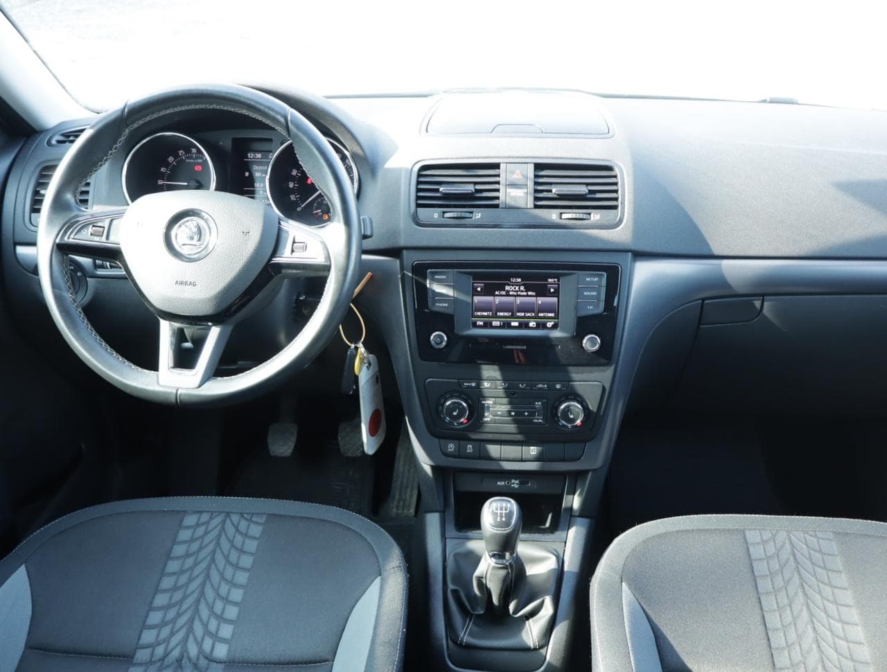 2015 Škoda Yeti - 10