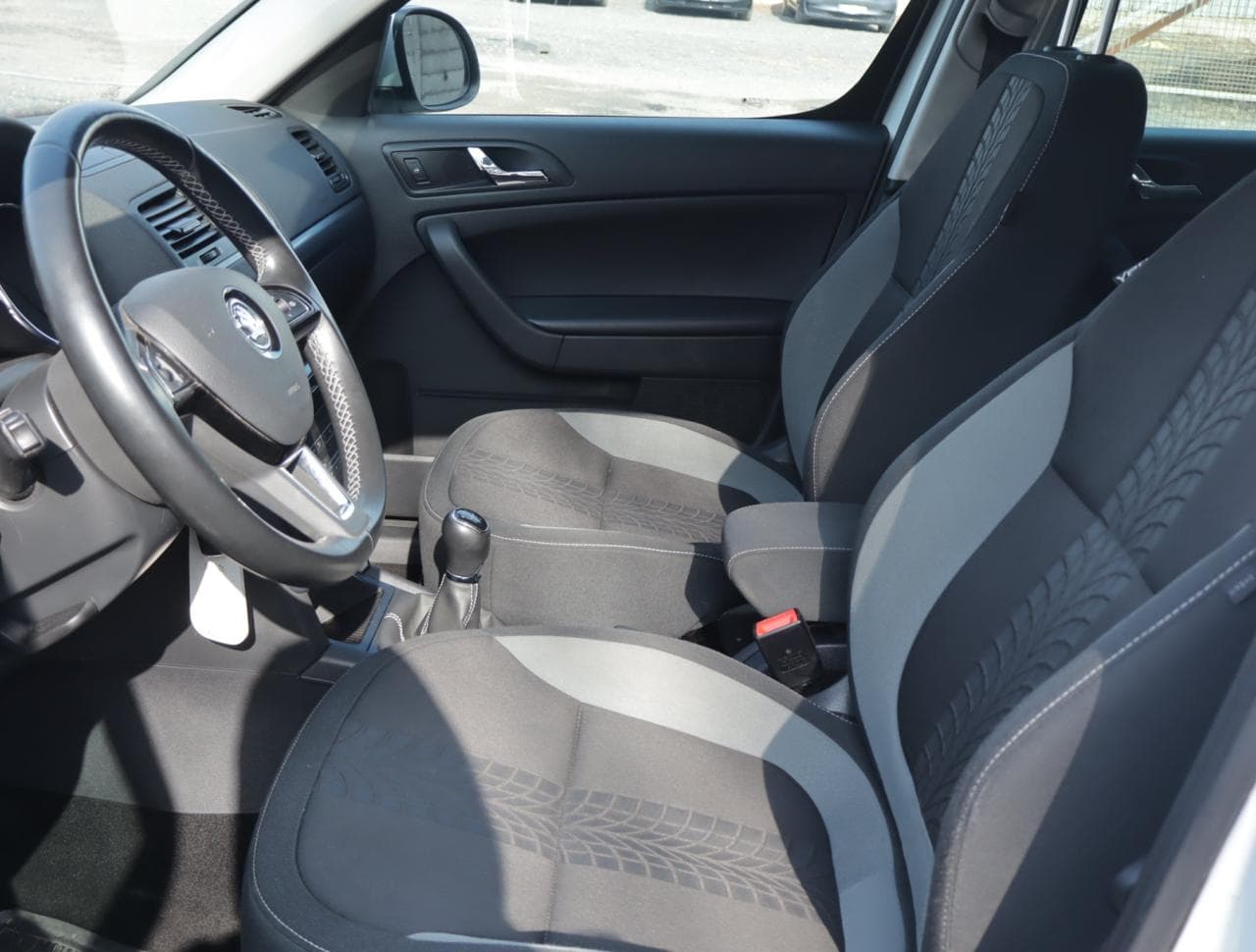 2015 Škoda Yeti - 16