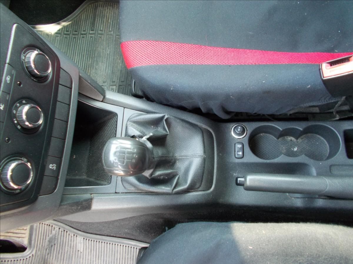 2010 Škoda Yeti - 37