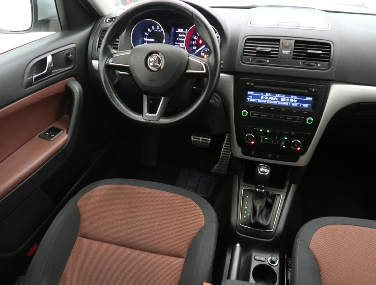 2015 Škoda Yeti - 17