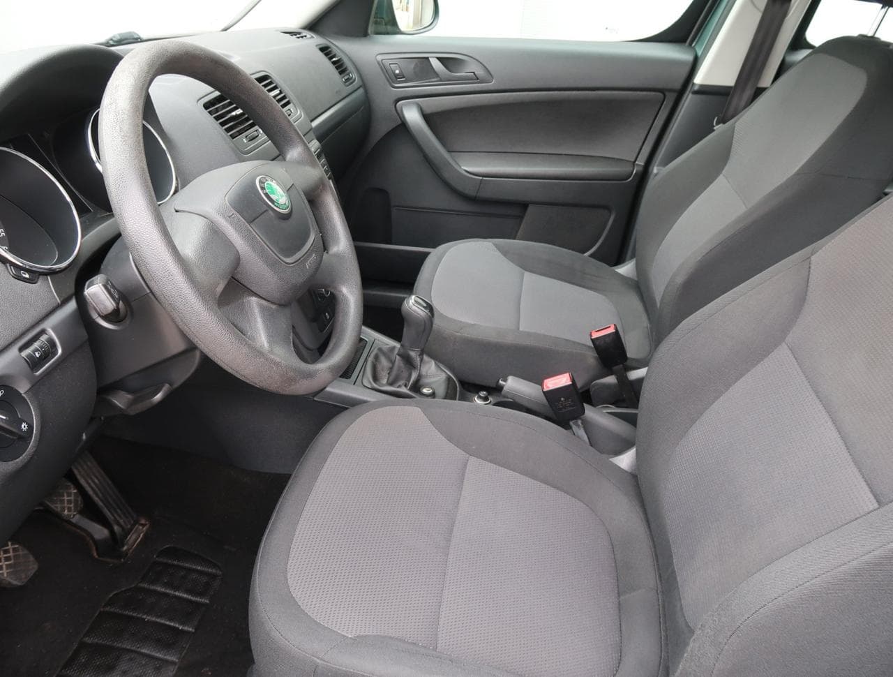 2012 Škoda YETI - 13