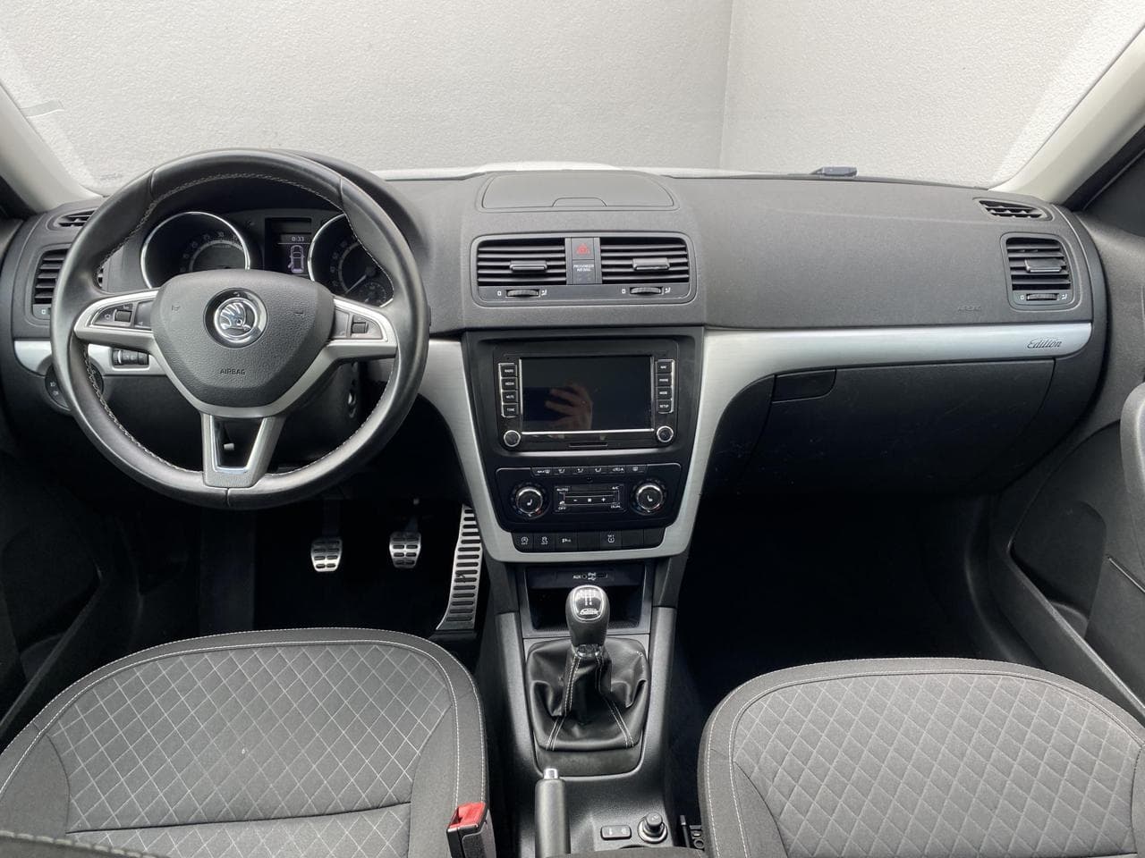 2015 Škoda YETI - 13