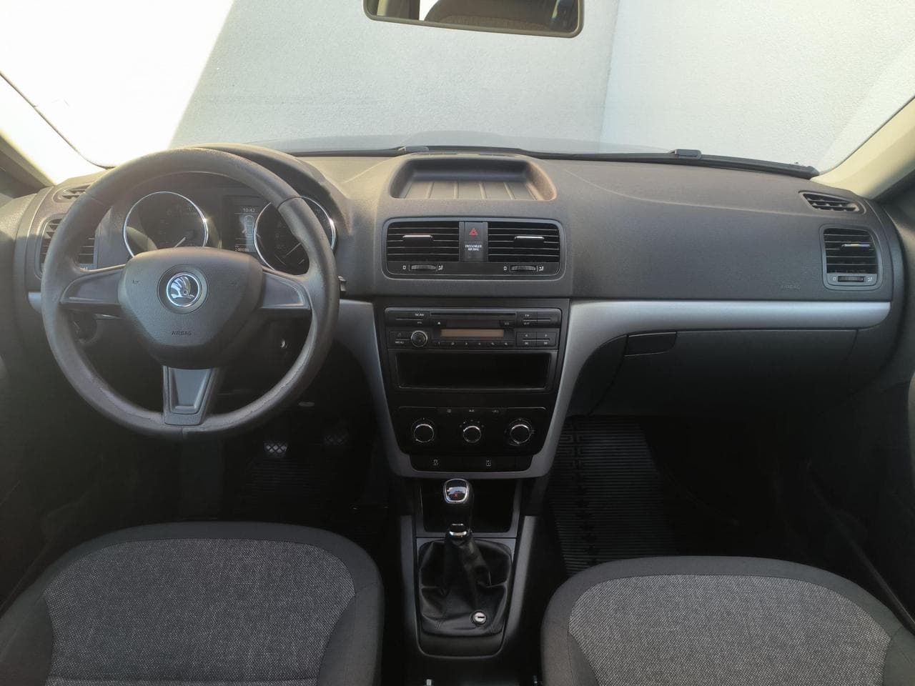 2015 Škoda YETI - 8