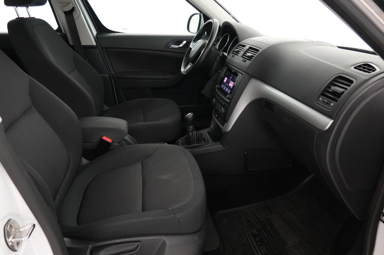 2015 Škoda YETI - 12