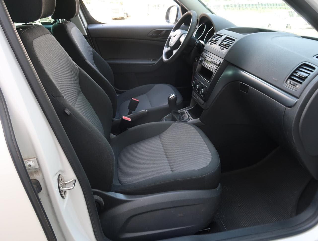 2012 Škoda YETI - 12