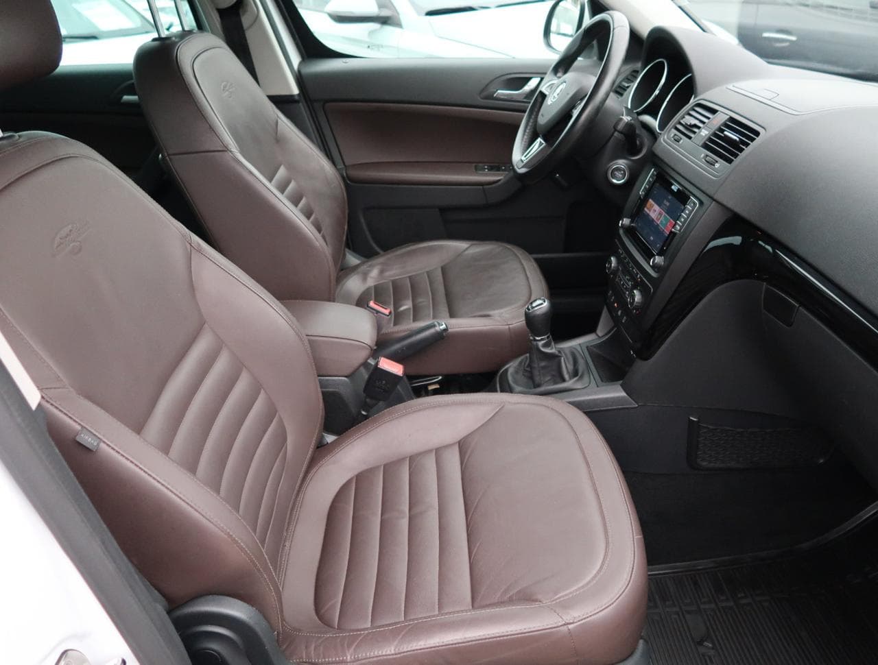2016 Škoda YETI - 20