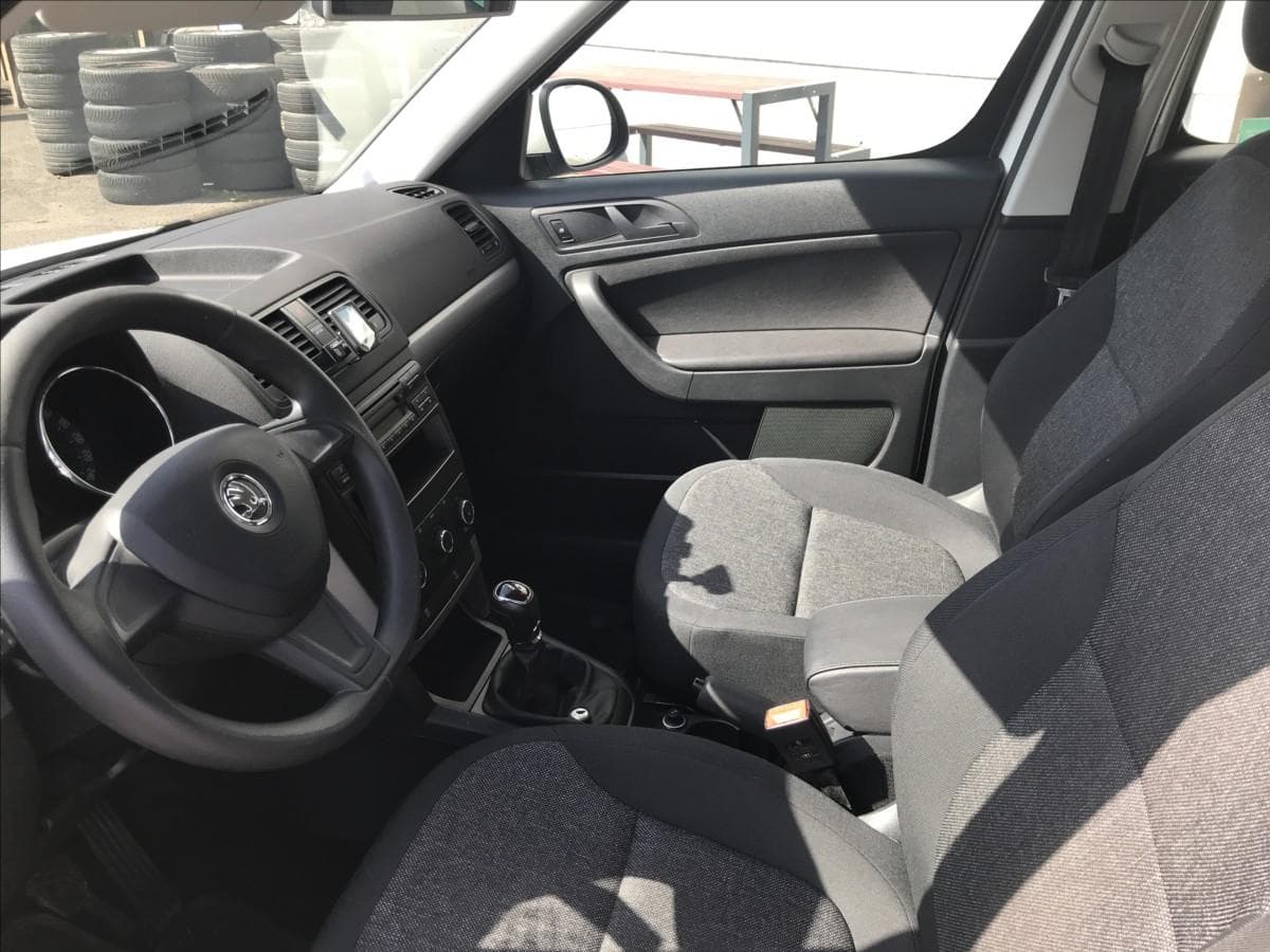 2015 Škoda YETI - 8