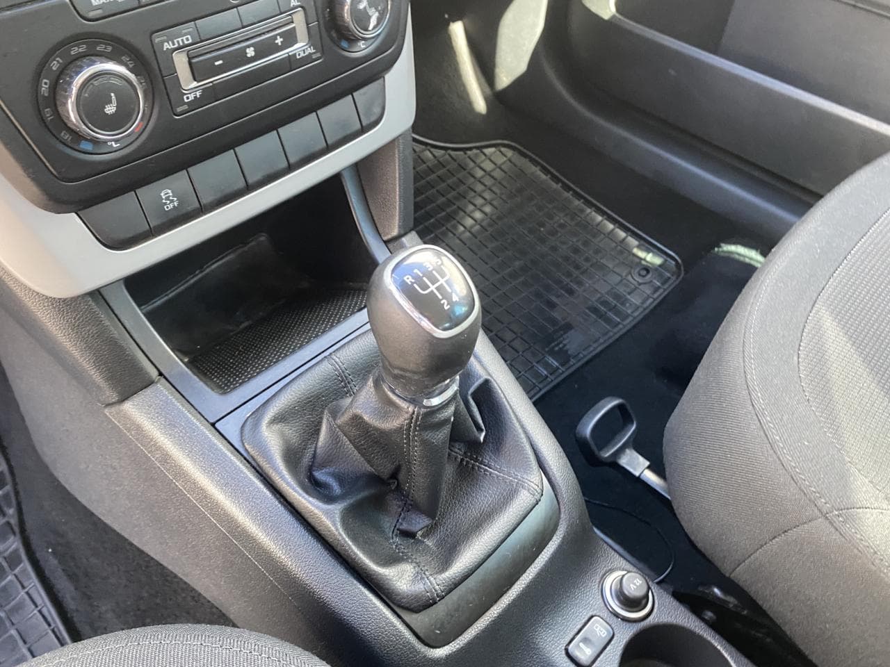 2012 Škoda YETI - 15
