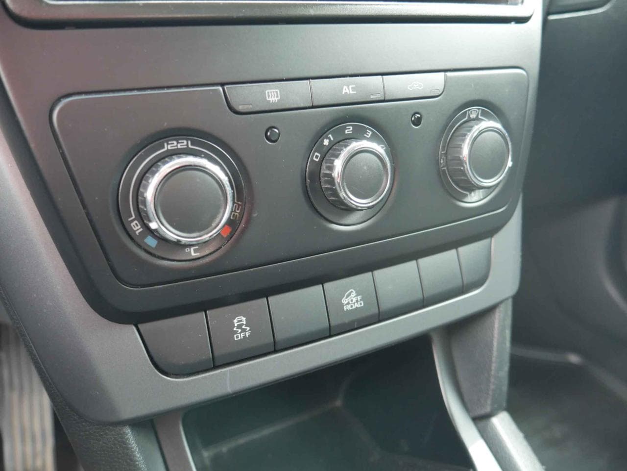 2010 Škoda YETI - 34