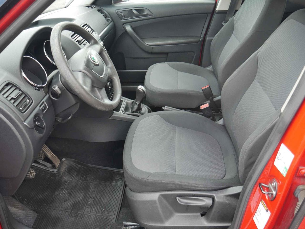 2010 Škoda YETI - 13
