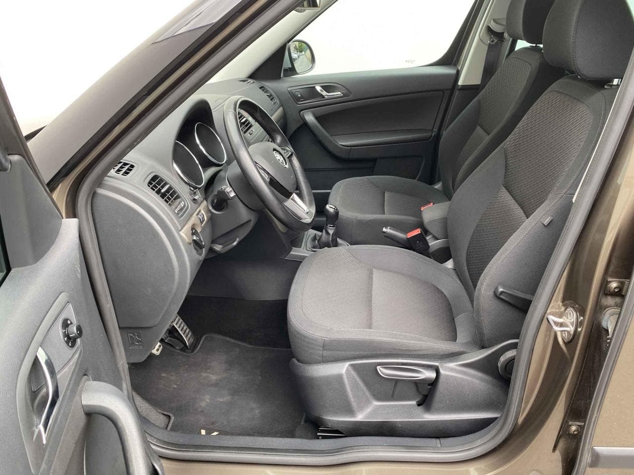 2014 Škoda YETI - 17