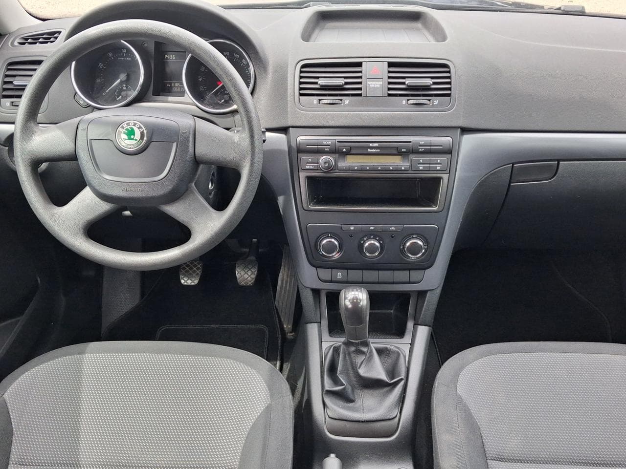 2011 Škoda YETI - 13