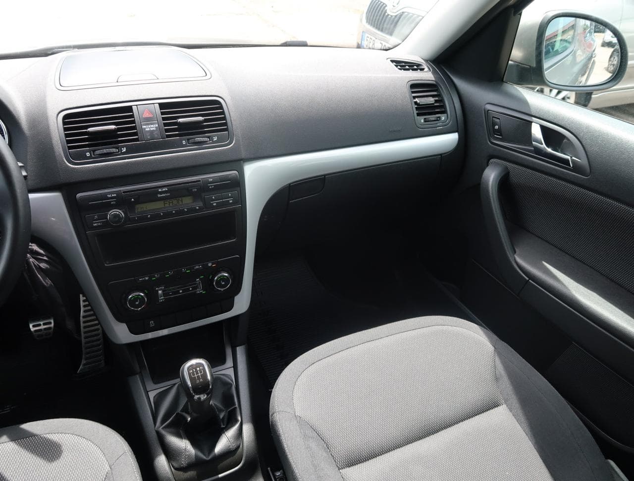 2011 Škoda YETI - 19