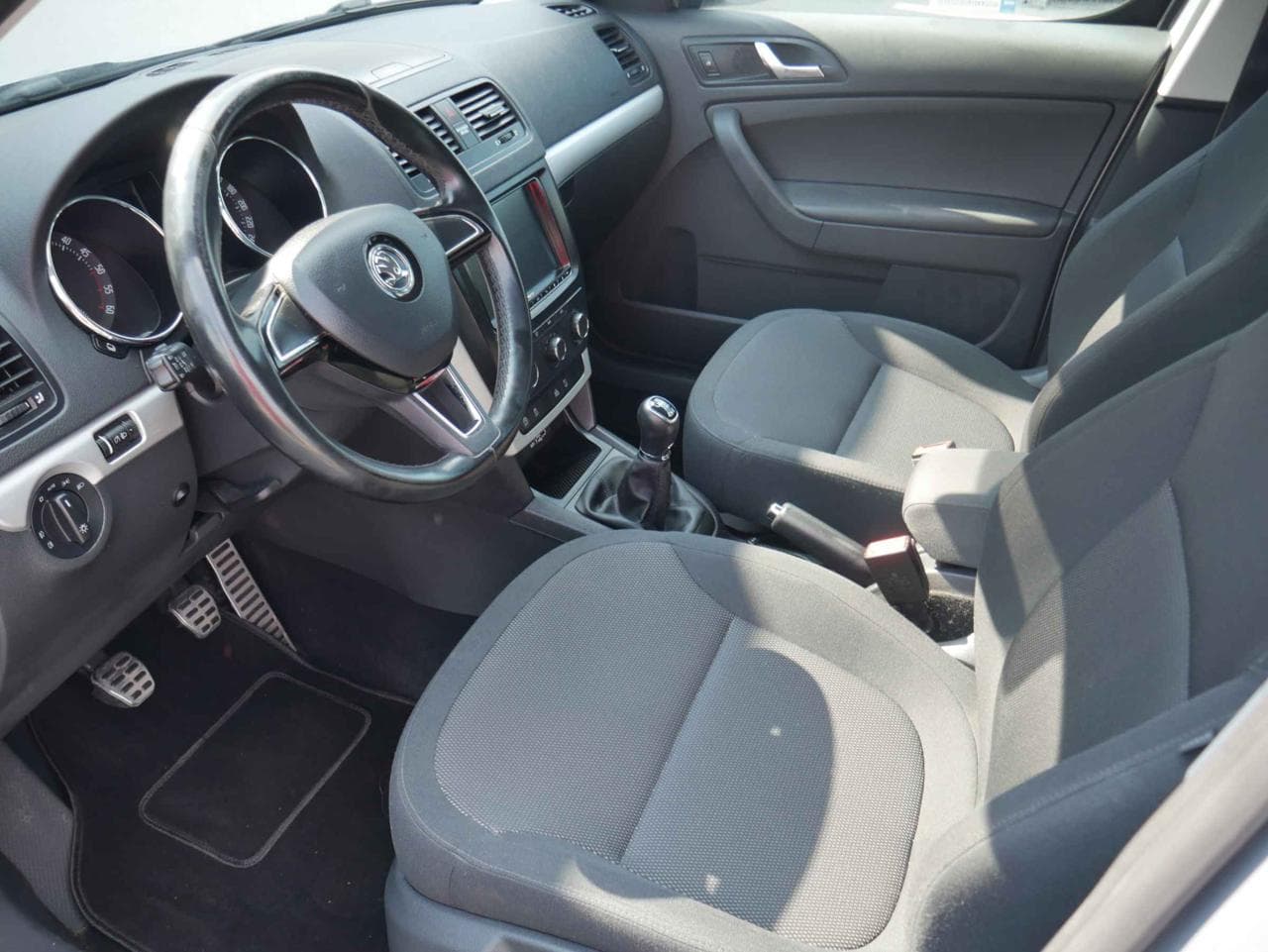 2015 Škoda YETI - 15