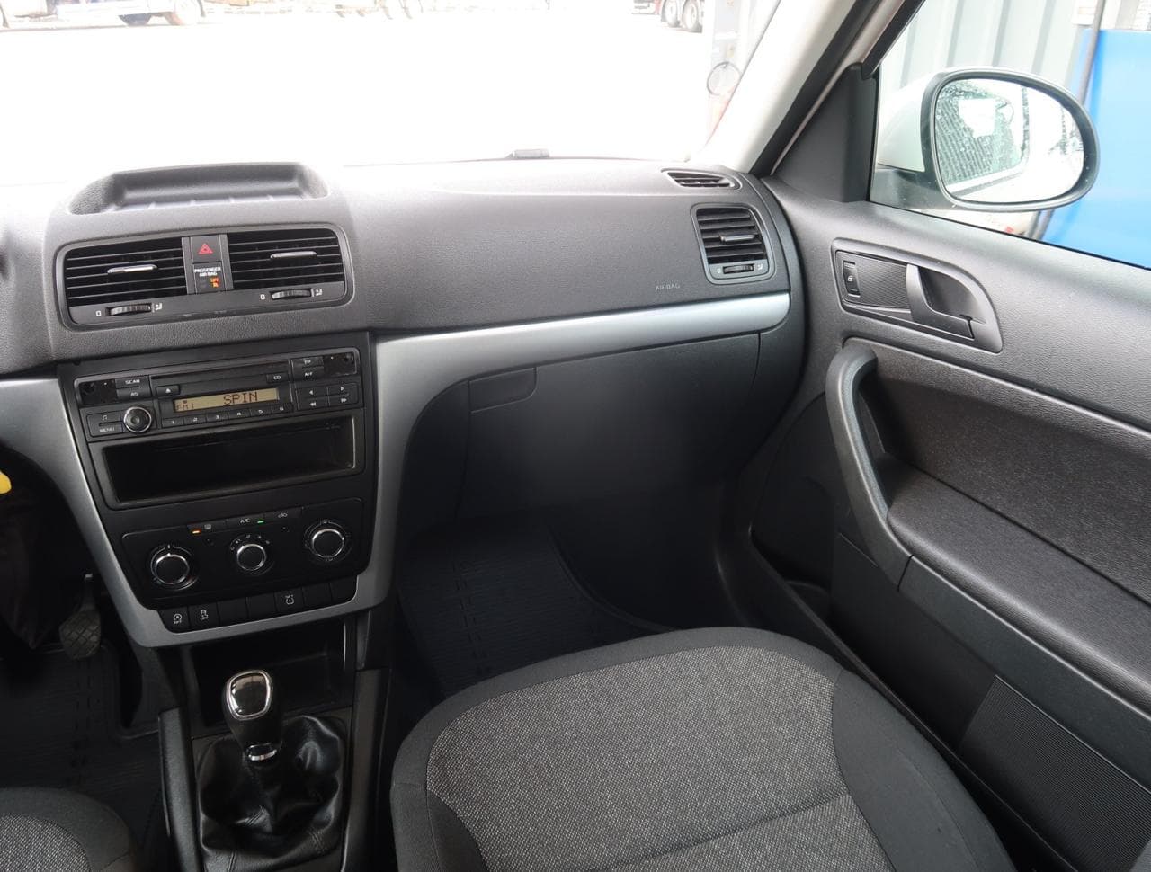 2015 Škoda YETI - 11