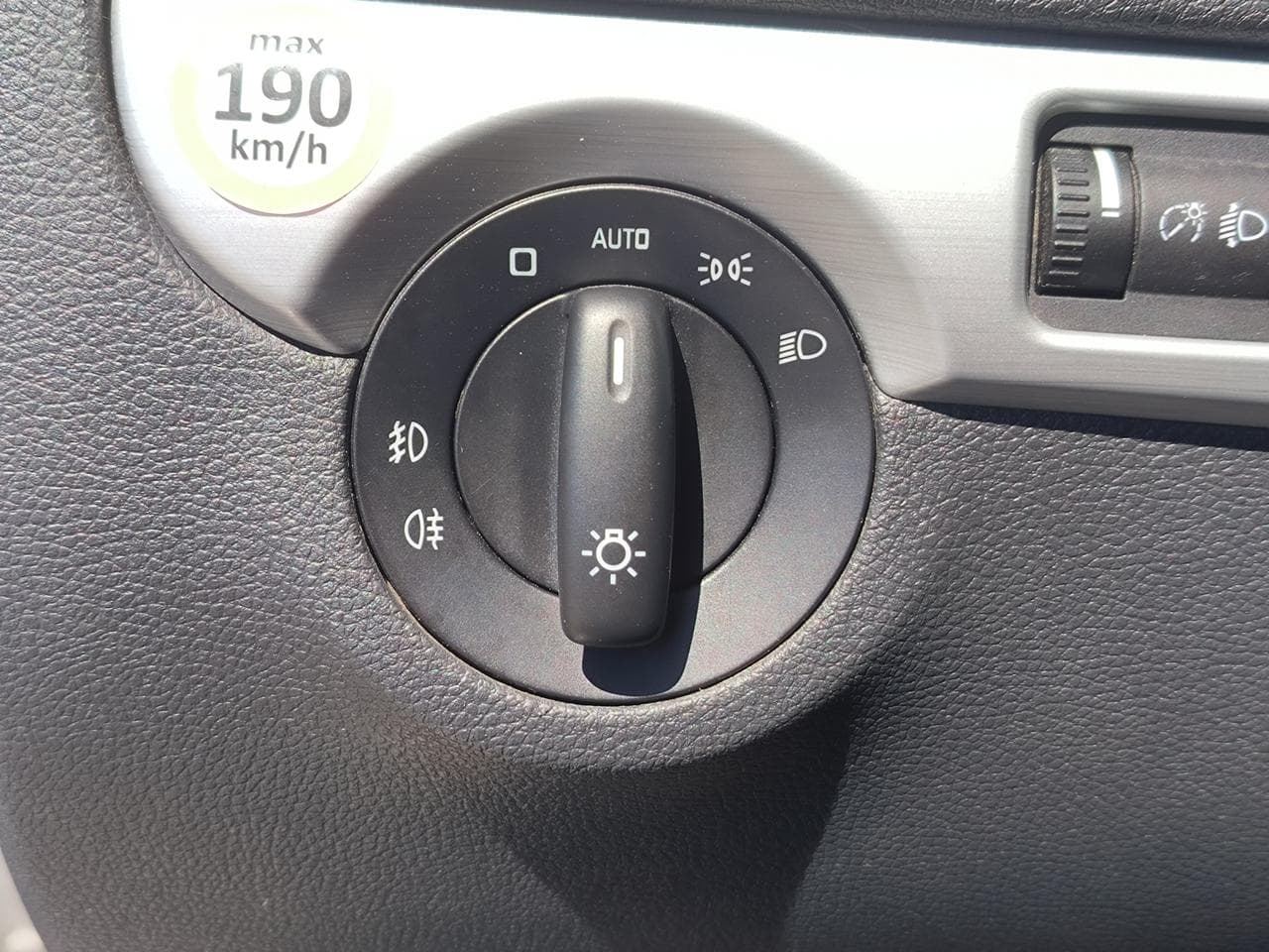 2015 Škoda YETI - 16