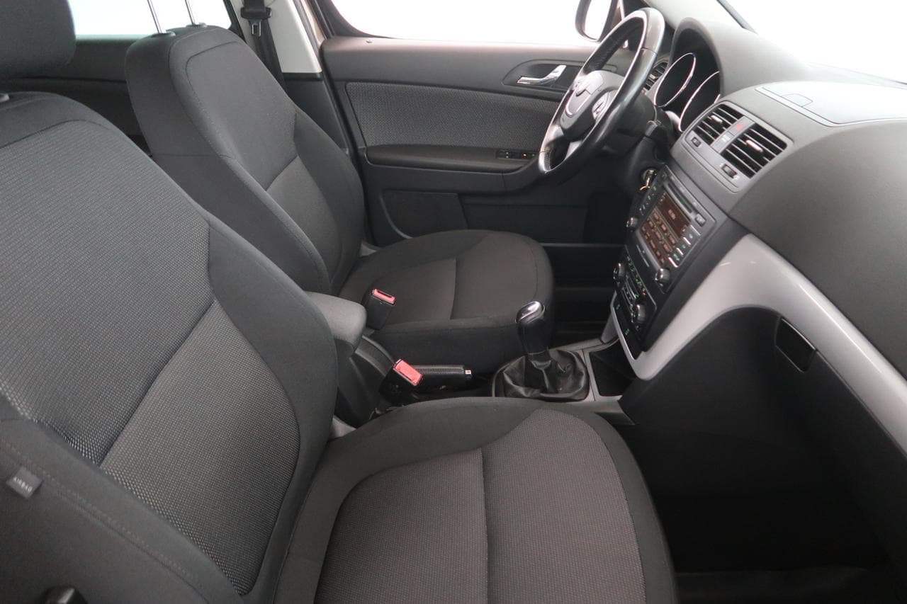 2011 Škoda YETI - 12