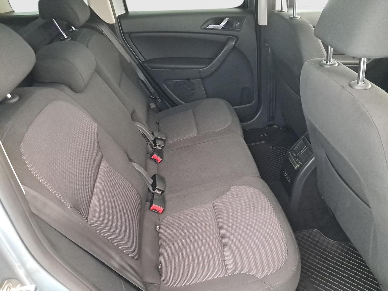 2016 Škoda YETI - 13