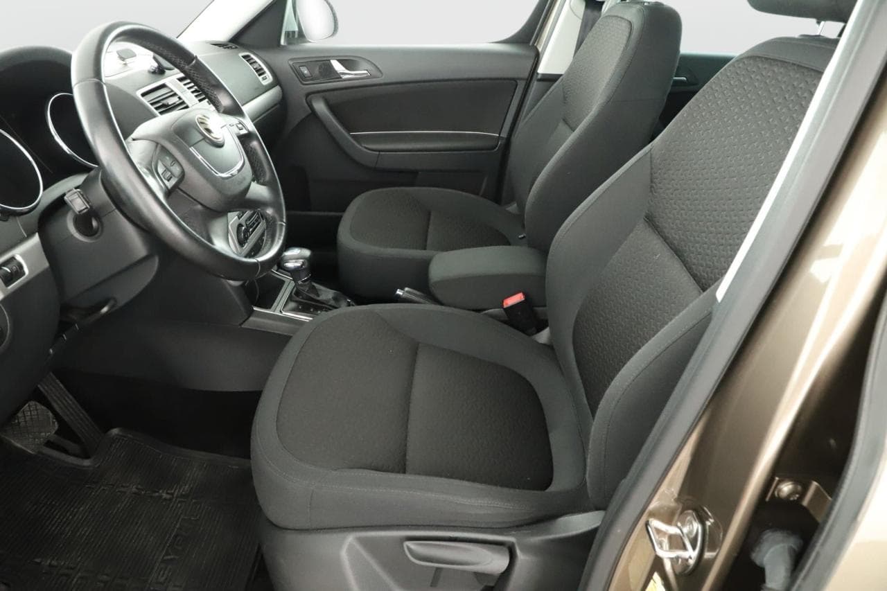 2010 Škoda YETI - 13