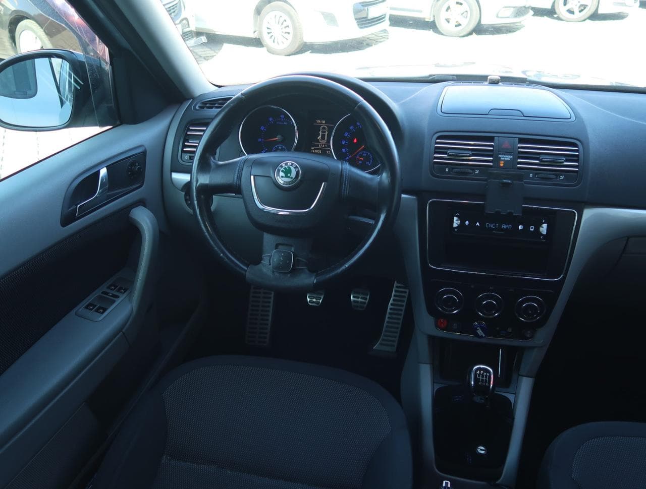 2010 Škoda YETI - 9