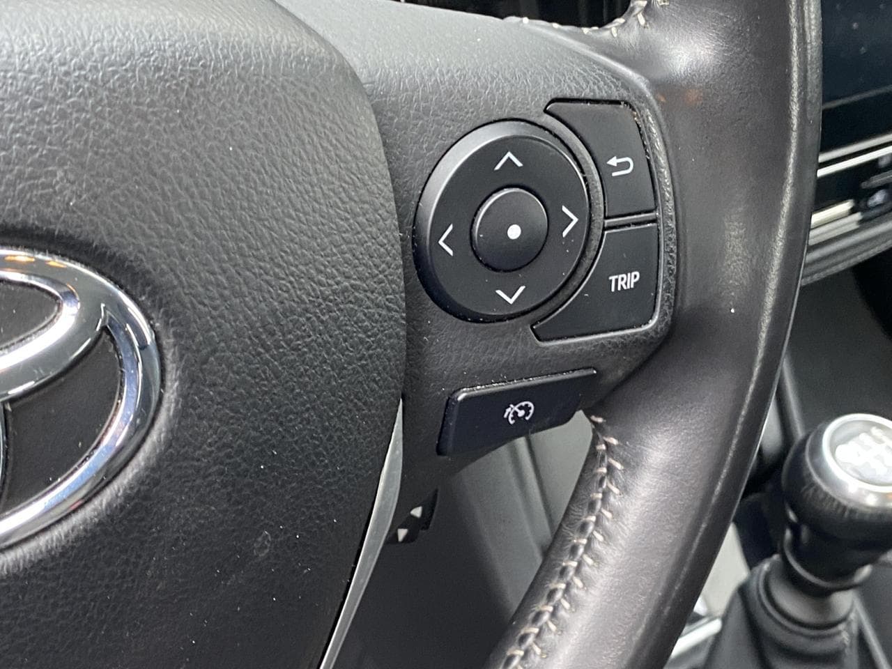 2015 Toyota AURIS - 13