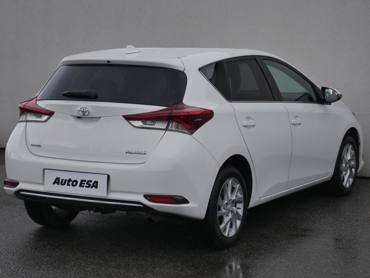 2017 Toyota AURIS - 4