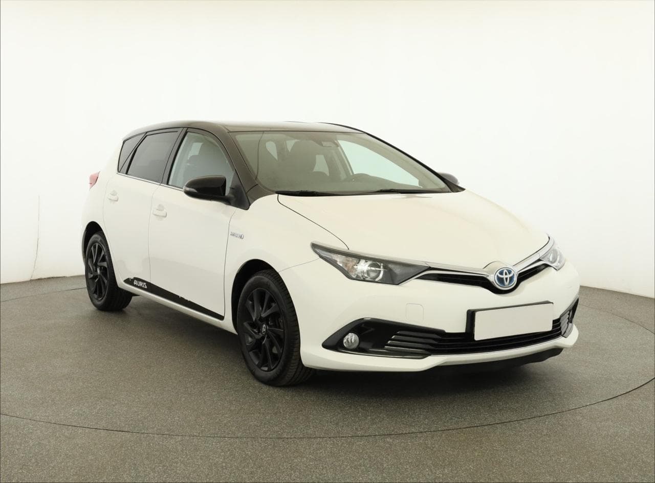 2018 Toyota AURIS