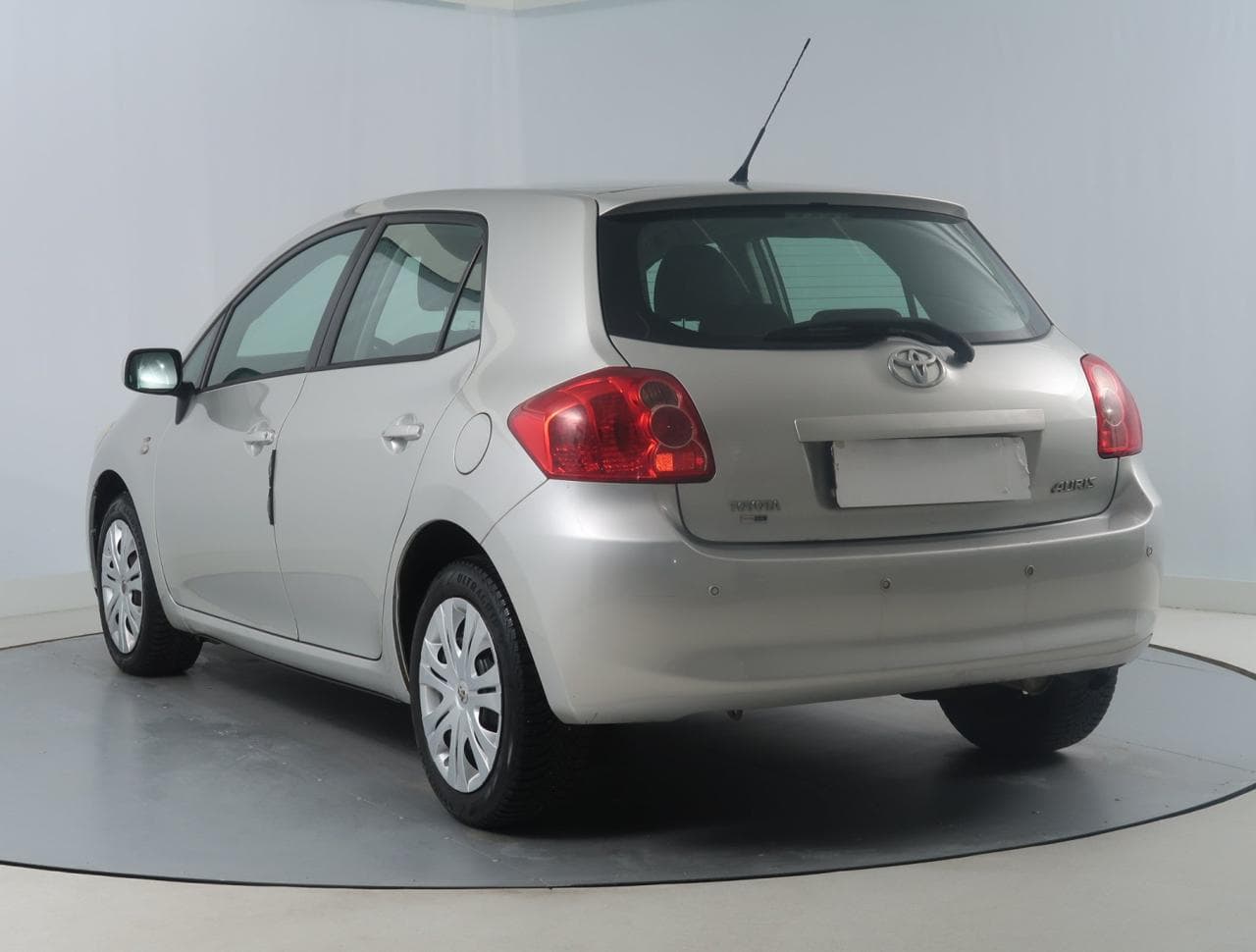 2008 Toyota Auris - 5