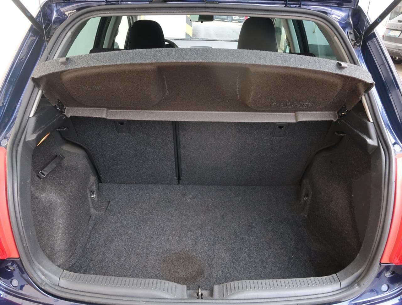 2012 Toyota AURIS - 20