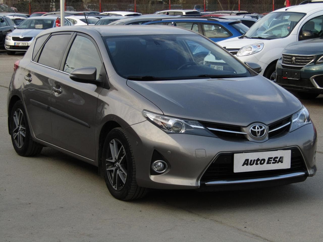 Toyota Auris 1.6i, ČR hatchback
