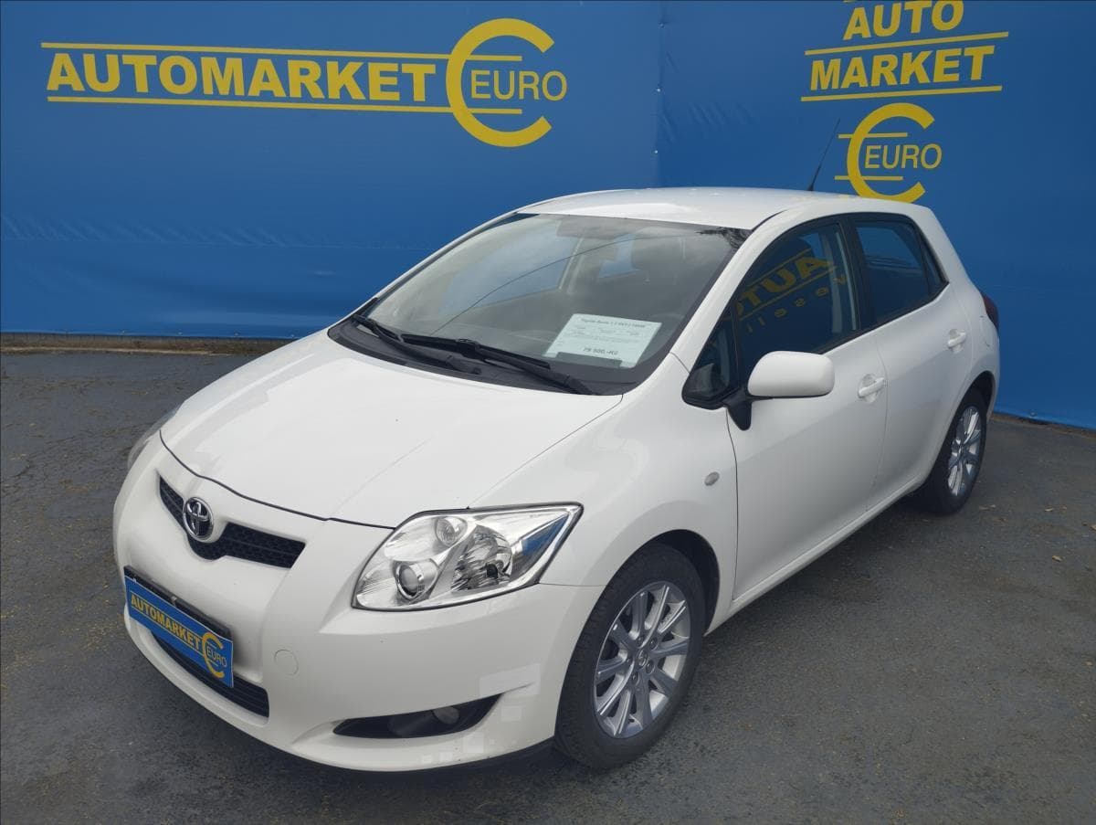2009 Toyota AURIS