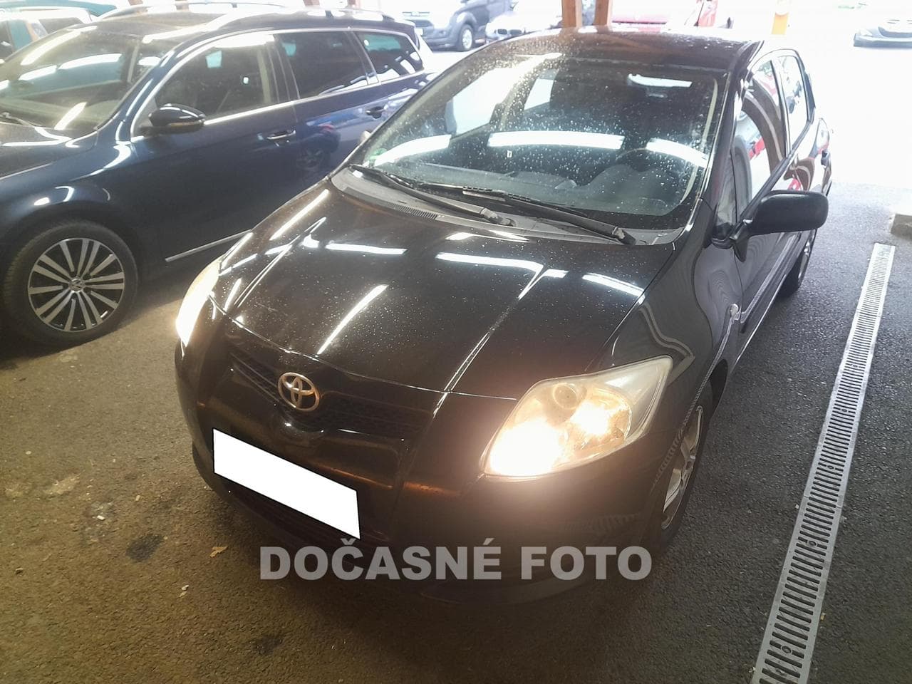 2010 Toyota AURIS