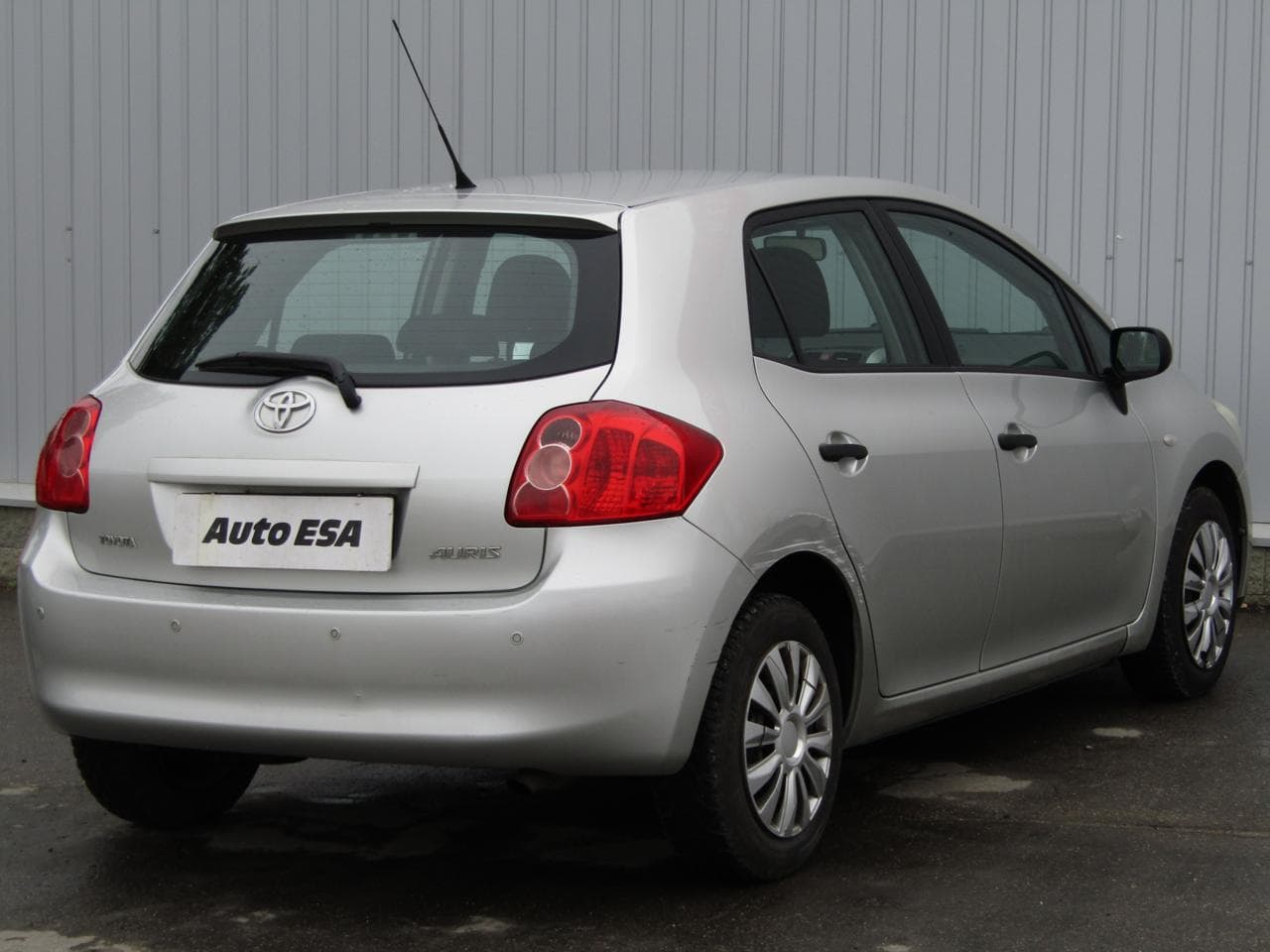 2010 Toyota AURIS - 4