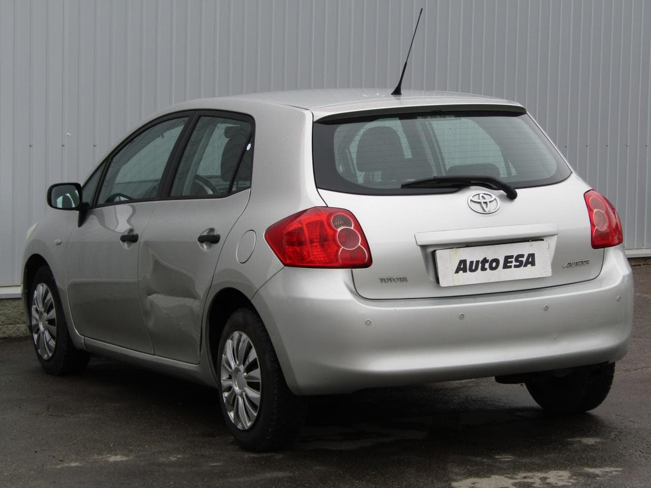 2010 Toyota AURIS - 6