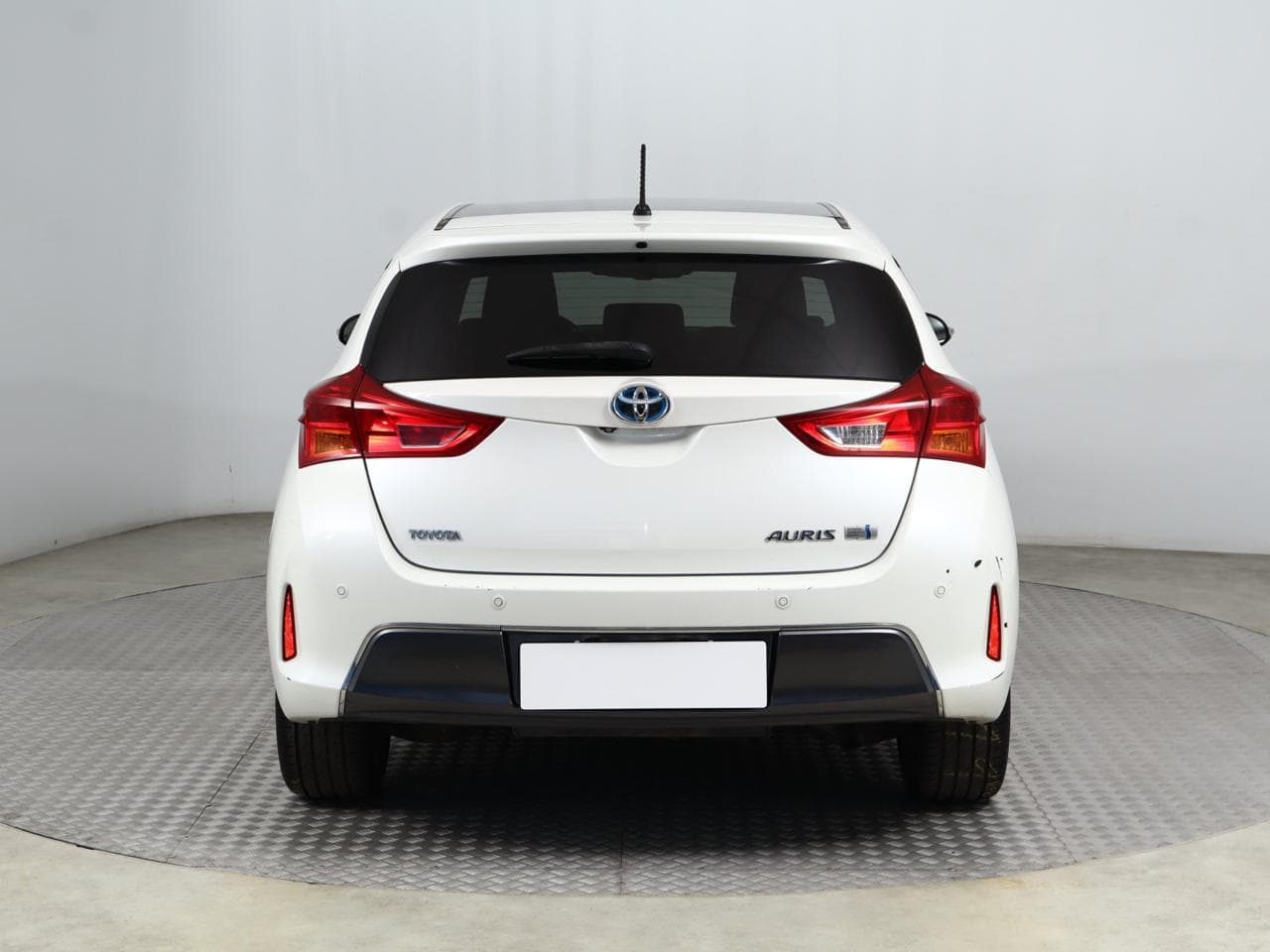 2013 Toyota AURIS - 6