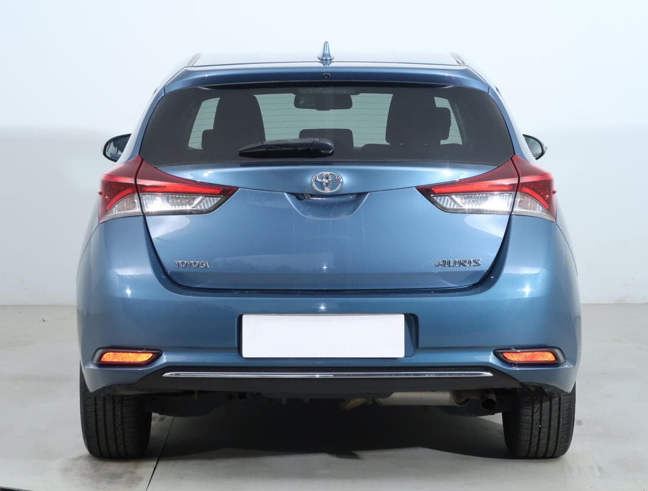 2016 Toyota AURIS - 6
