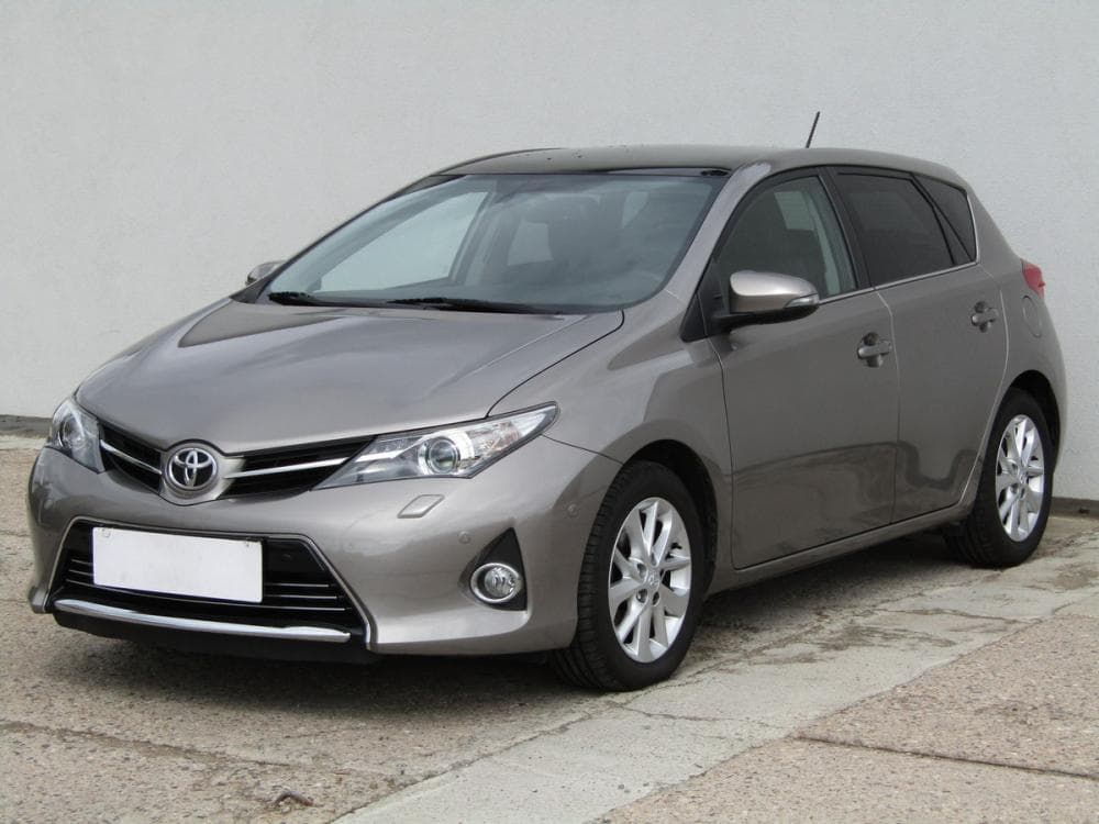 2013 Toyota AURIS - 3