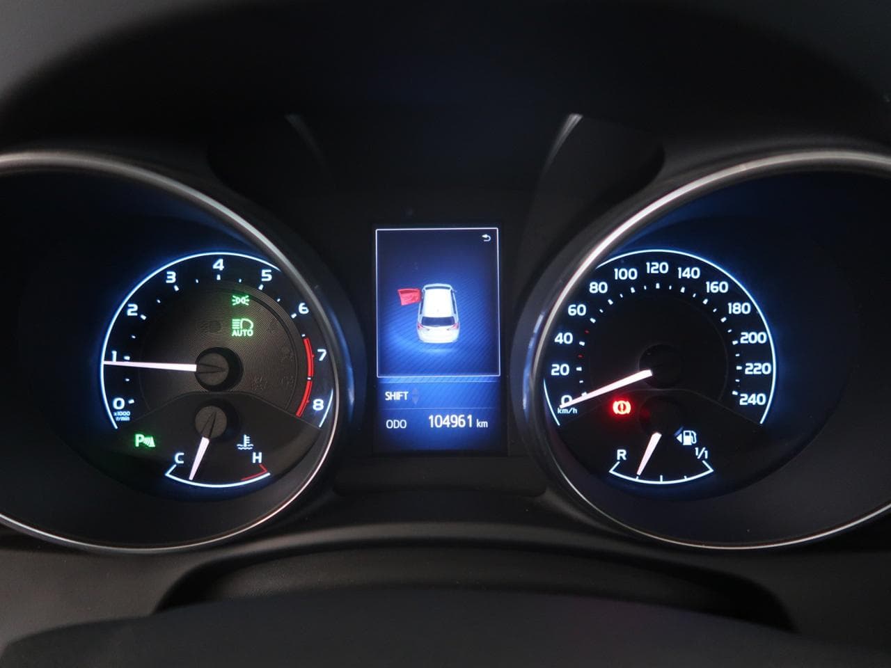 2017 Toyota AURIS - 17