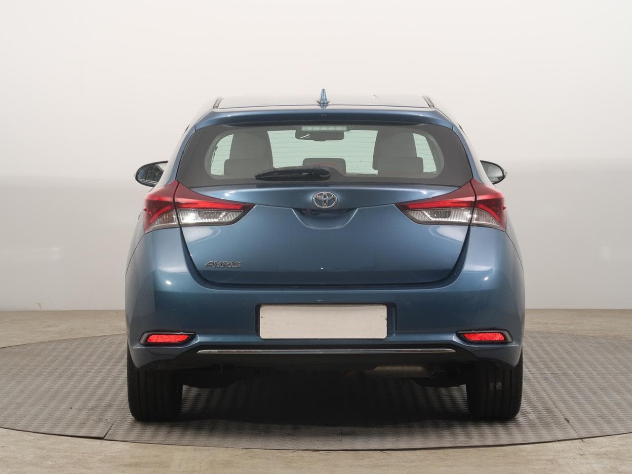 2017 Toyota AURIS - 6