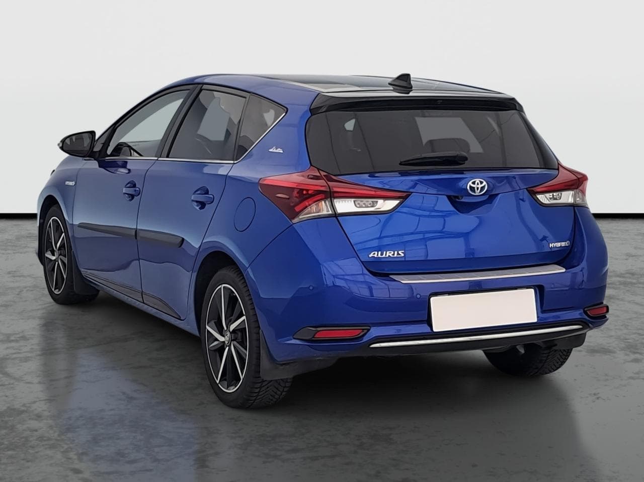 2019 Toyota AURIS - 5