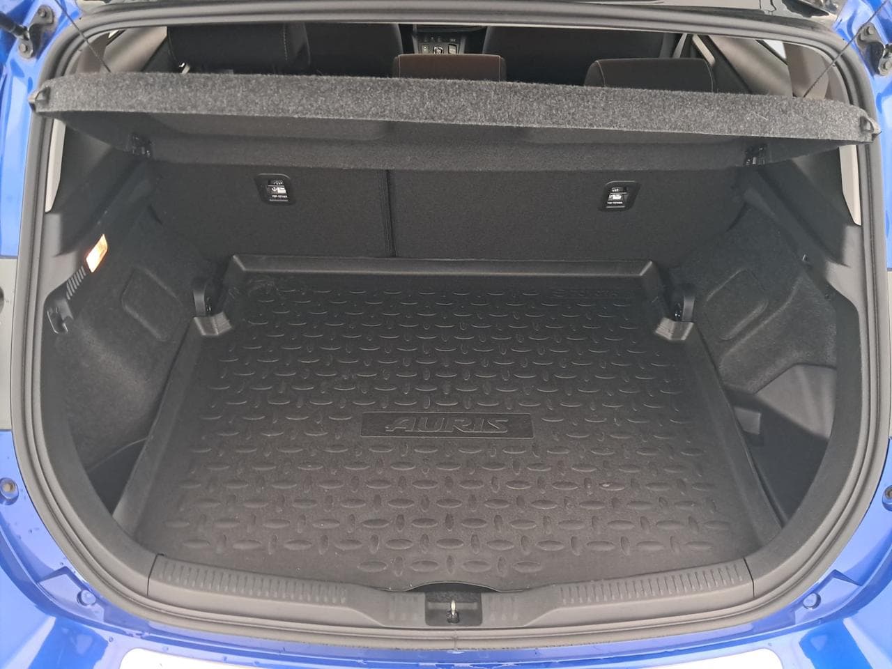 2019 Toyota AURIS - 20