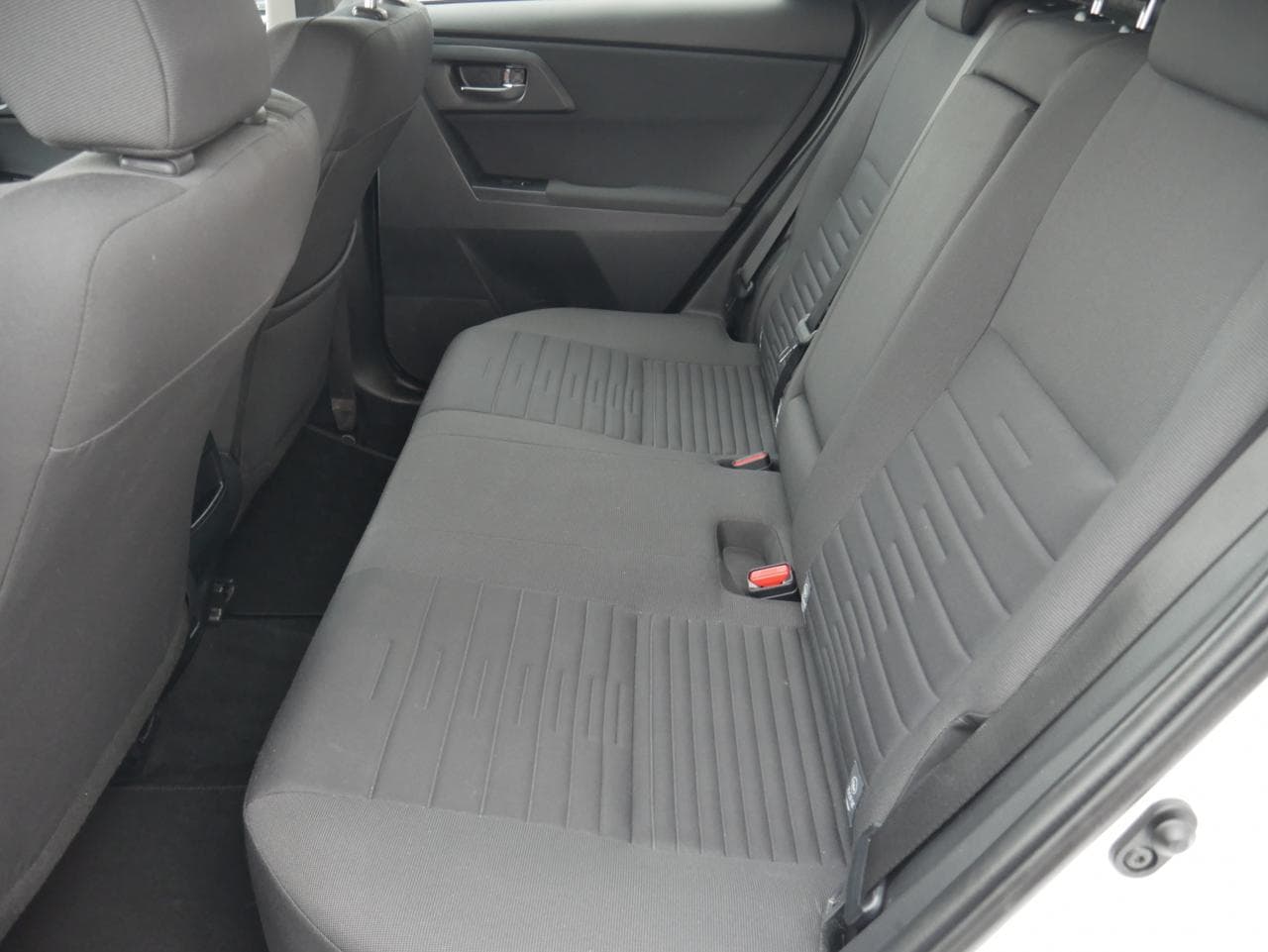 2017 Toyota AURIS - 10