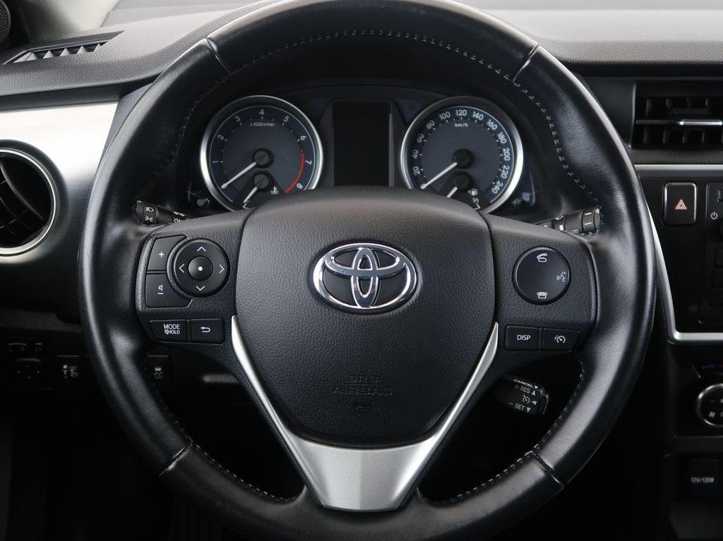 2013 Toyota AURIS - 16