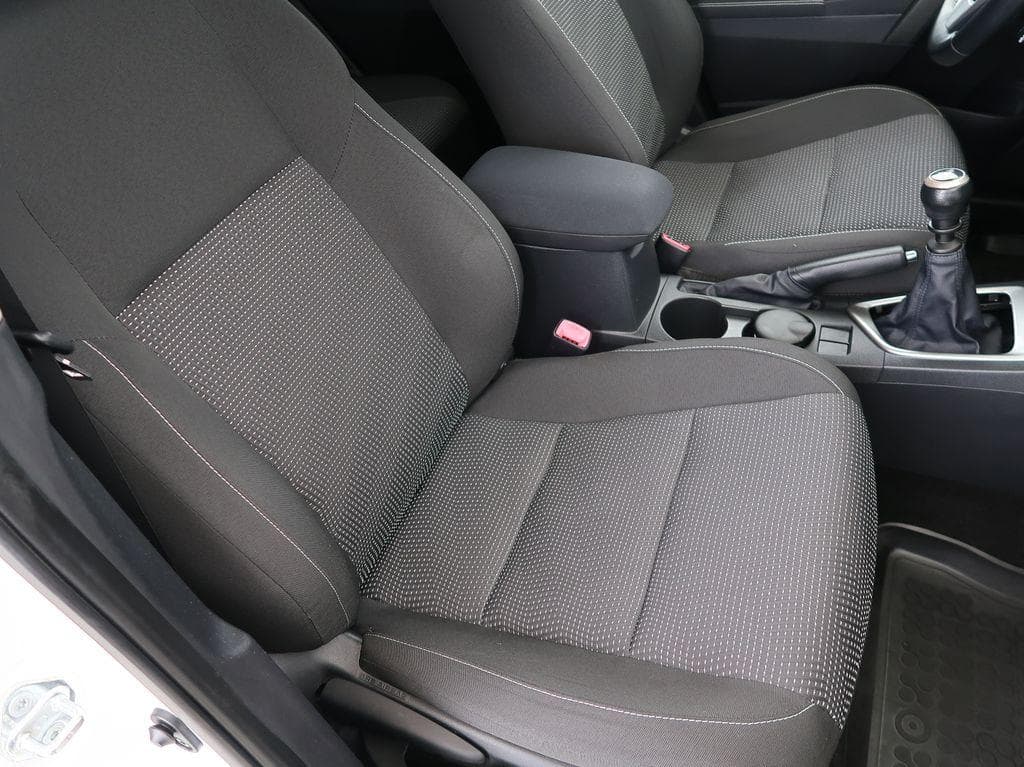2013 Toyota AURIS - 15