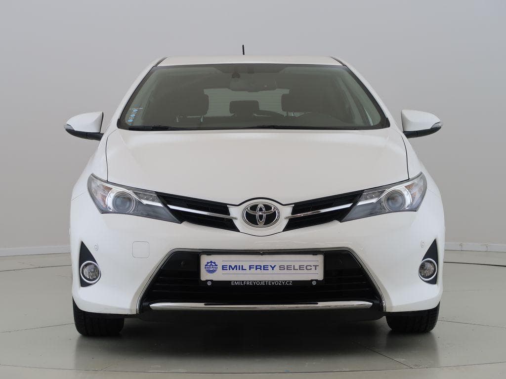 2013 Toyota AURIS - 2